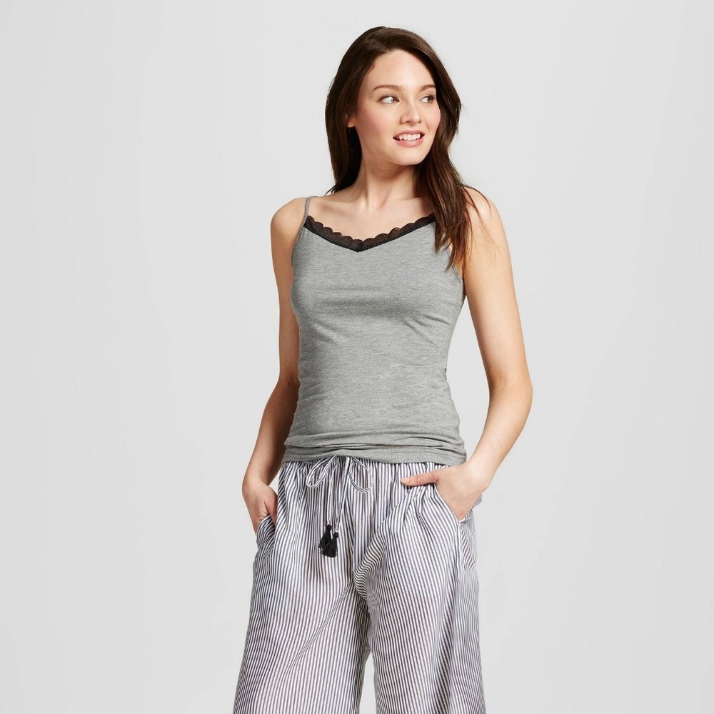 Poshmark Glitch doesn’t exist impossible to delete